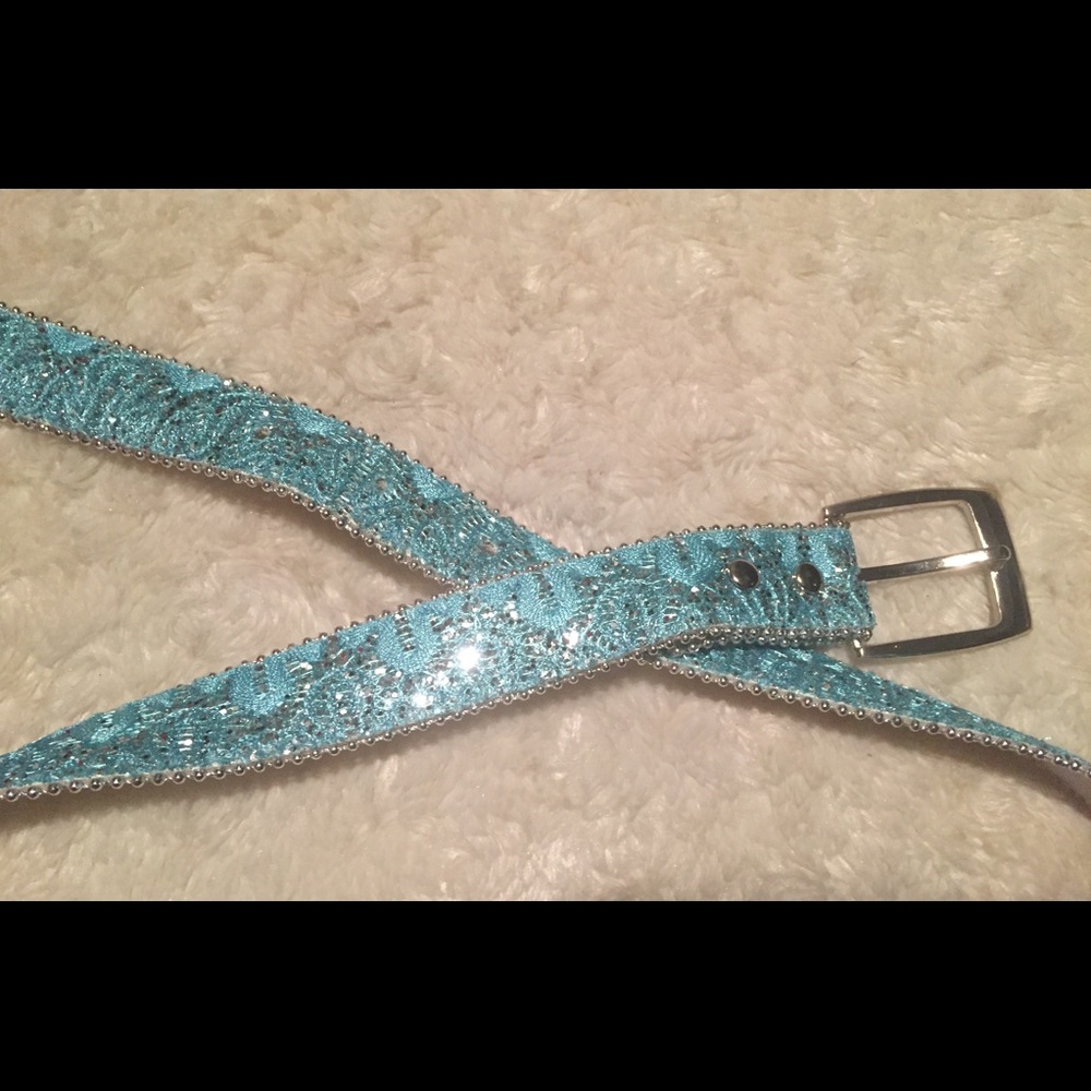 Brand New No Brand Ladies Belt